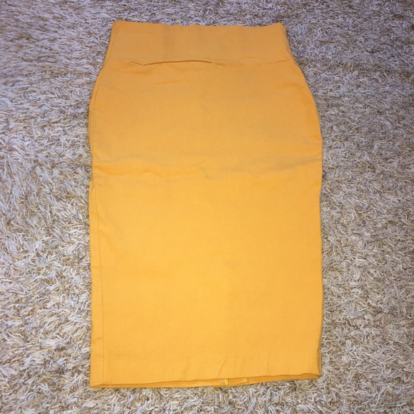 Windsor Dresses & Skirts - High Waist Skirt